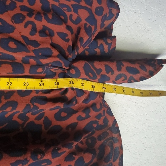 She + Sky rust and blue cheetah print 2XL front tie blouse - Picture 6 of 9